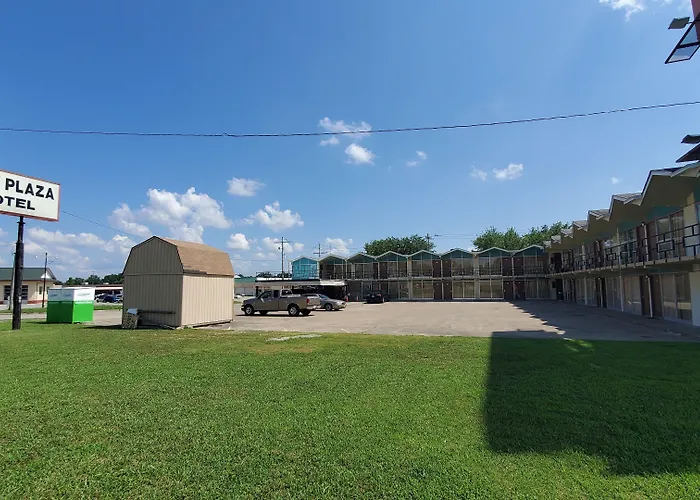 Gray Plaza Motel, Il Motel Marion